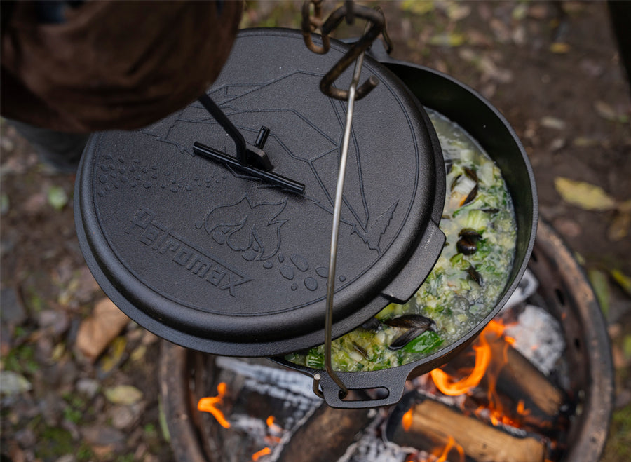 Petromax Dutch Oven - Essential Line – Whitby & Co (UK) Ltd