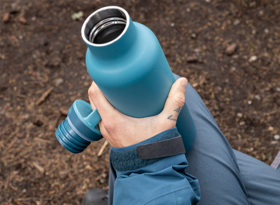 Klean Kanteen 592ml Rise Insulated Classic Water Bottle with Arch Loop Cap