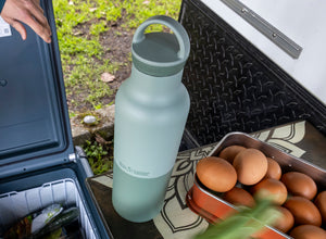 Klean Kanteen 592ml Rise Insulated Classic Water Bottle with Arch Loop Cap